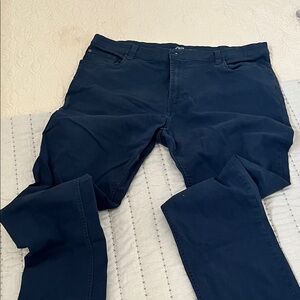 Izod Men's Deep Blue Slim Jeans